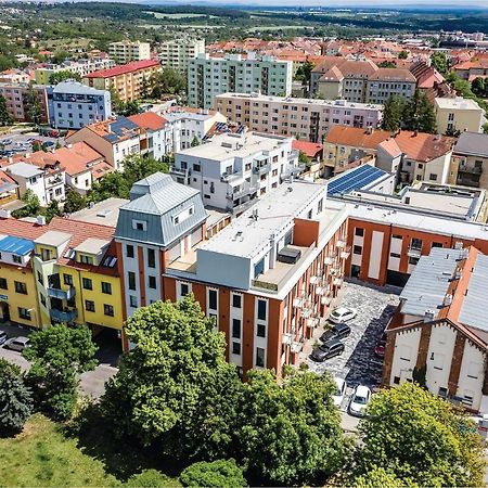 Kelleruv Mlyn - Apartman S Vlastni Garazi, Znojmo Centrum Экстерьер фото