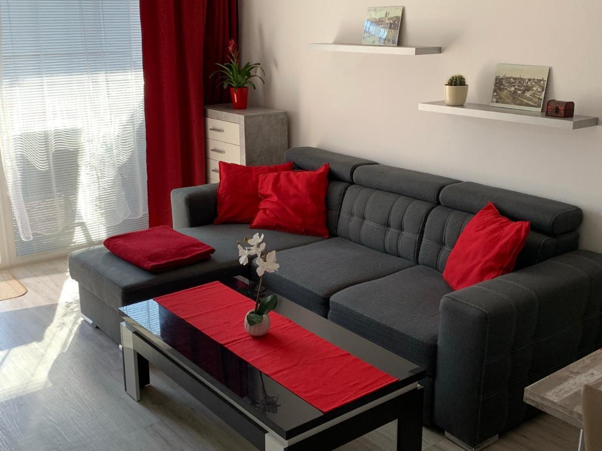 Kelleruv Mlyn - Apartman S Vlastni Garazi, Znojmo Centrum Экстерьер фото