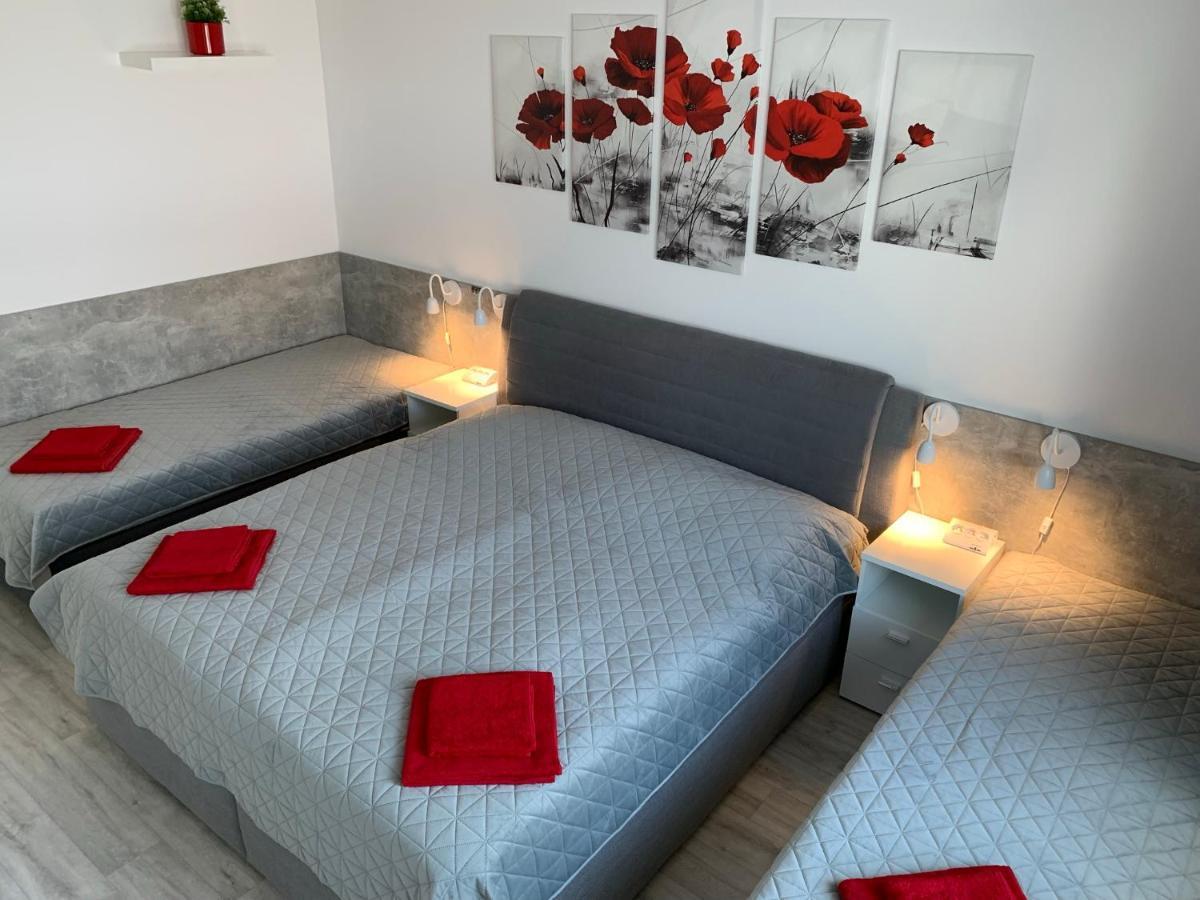 Kelleruv Mlyn - Apartman S Vlastni Garazi, Znojmo Centrum Экстерьер фото