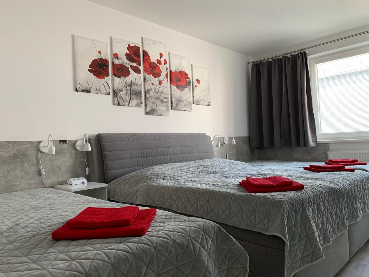 Kelleruv Mlyn - Apartman S Vlastni Garazi, Znojmo Centrum Экстерьер фото